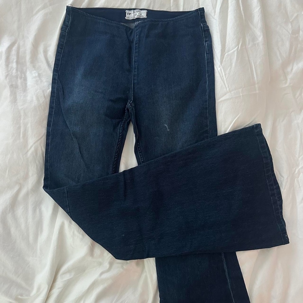 FREE PEOPLE FLARE JEANS
